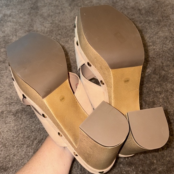 Vince Camuto Jenevya open toe clunky platform suede heels sandals - Picture 8 of 8